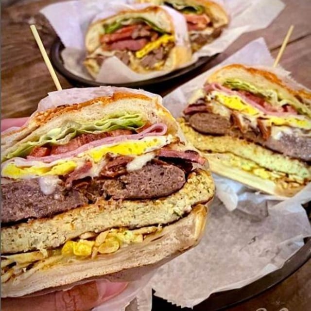 X Guloso Burger.